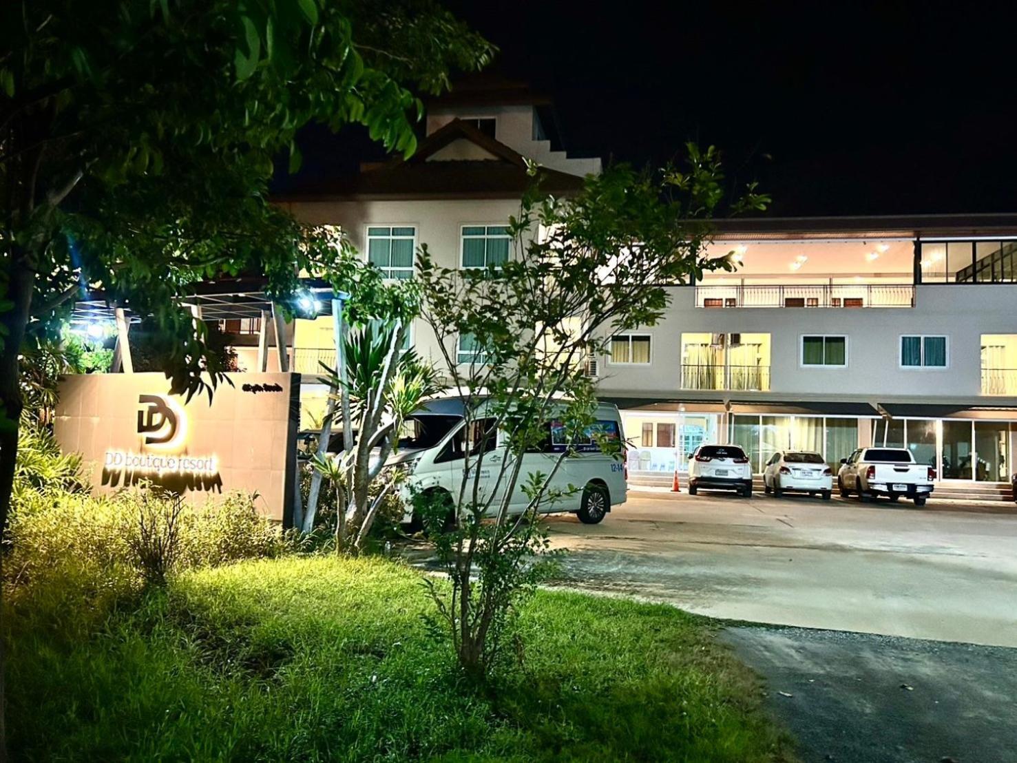Dd Boutique Resort Ban Wat Pa Buitenkant foto